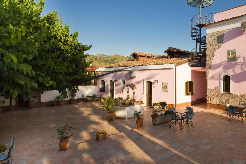 Agriturismo Terrenia Villa Trappitello Dış mekan fotoğraf